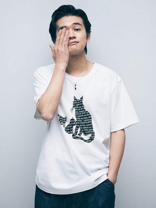 北村匠海 新品タグつきランバンオンブルー Tシャツ白猫 メンズ - T