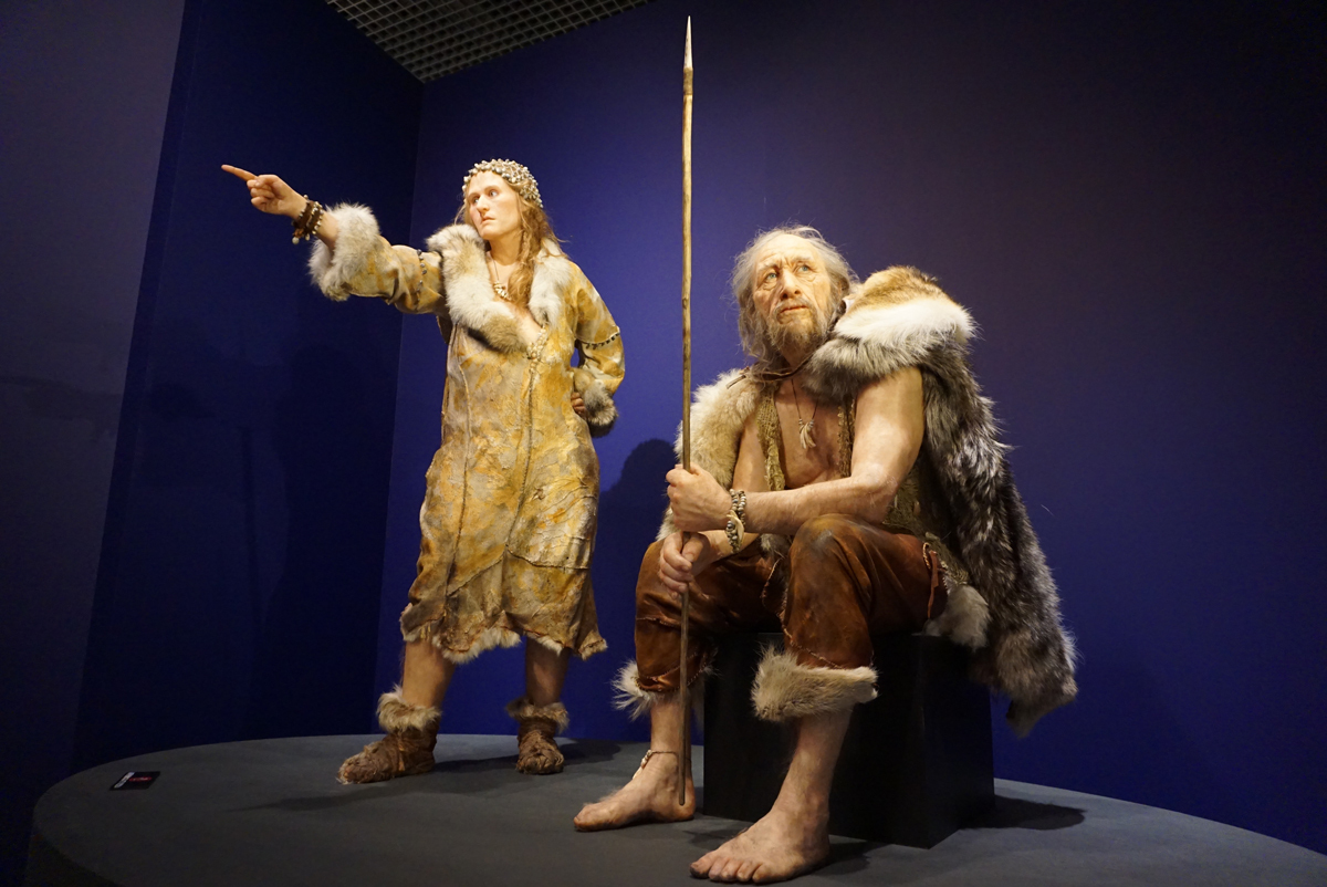 《クロマニョン人》復元模型 © SPL Lascaux international exhibition