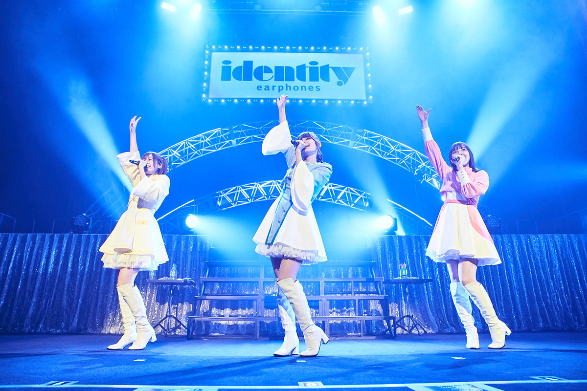 イヤホンズ6周年記念LIVE『identity』より Photo：粂井健太 