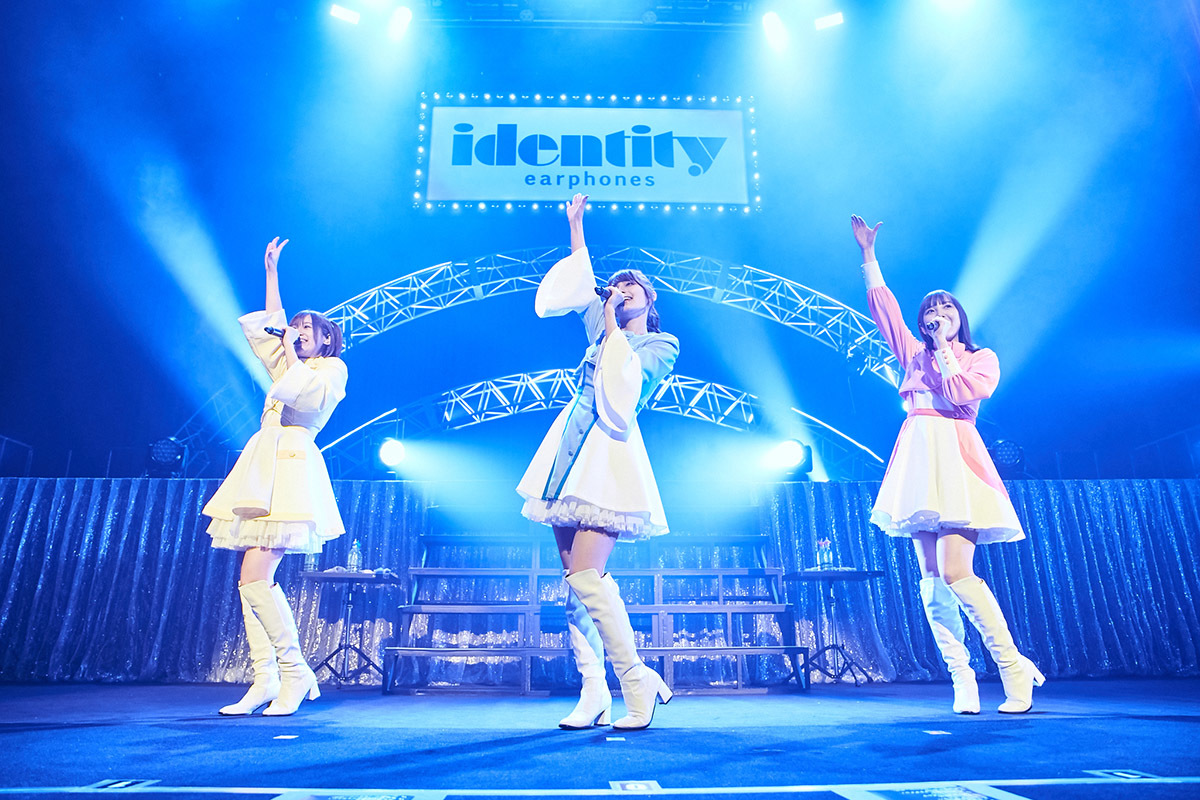 イヤホンズ6周年記念LIVE『identity』より