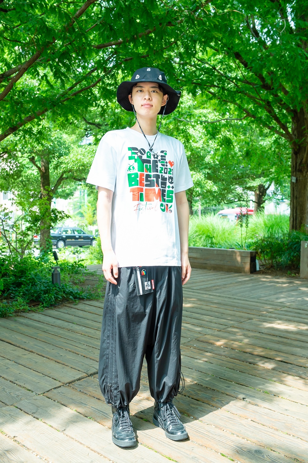 FUJI ROCK FESTIVAL'21』オフィシャルグッズを私服とコーディネートし