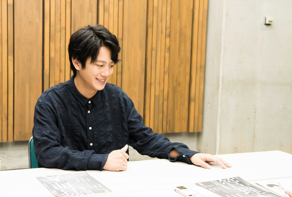 溝端淳平 　撮影＝髙村直希