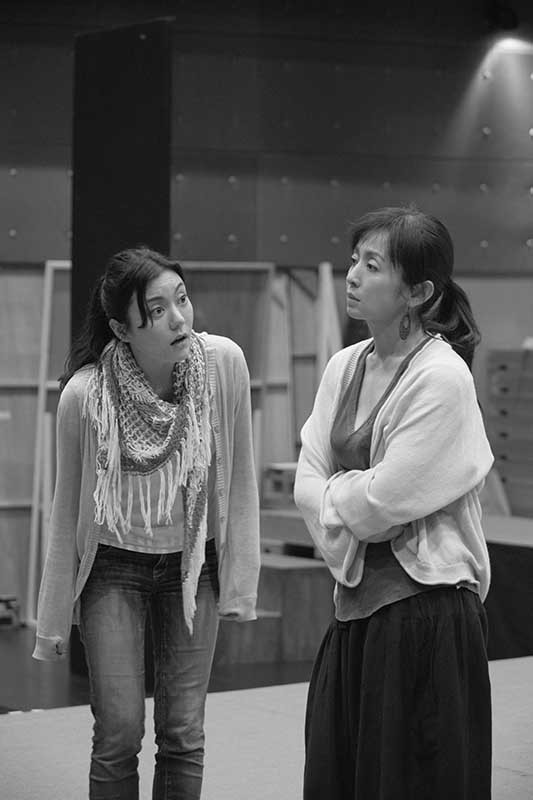 左から鈴木杏、斉藤由貴（撮影：久家靖秀）