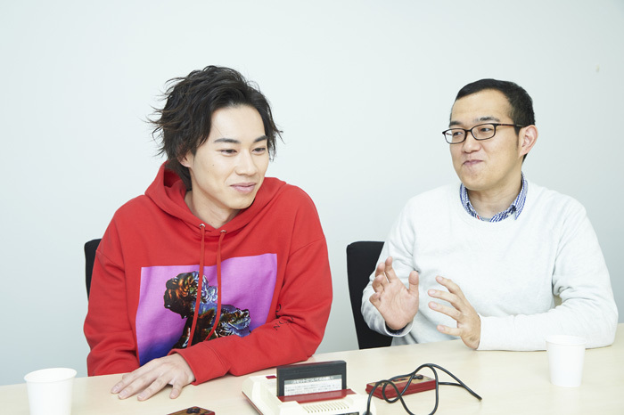 左から　戸塚純貴、上田誠