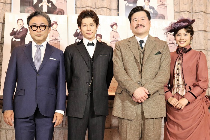 （左から）三谷幸喜、柿澤勇人、佐藤二朗、広瀬アリス