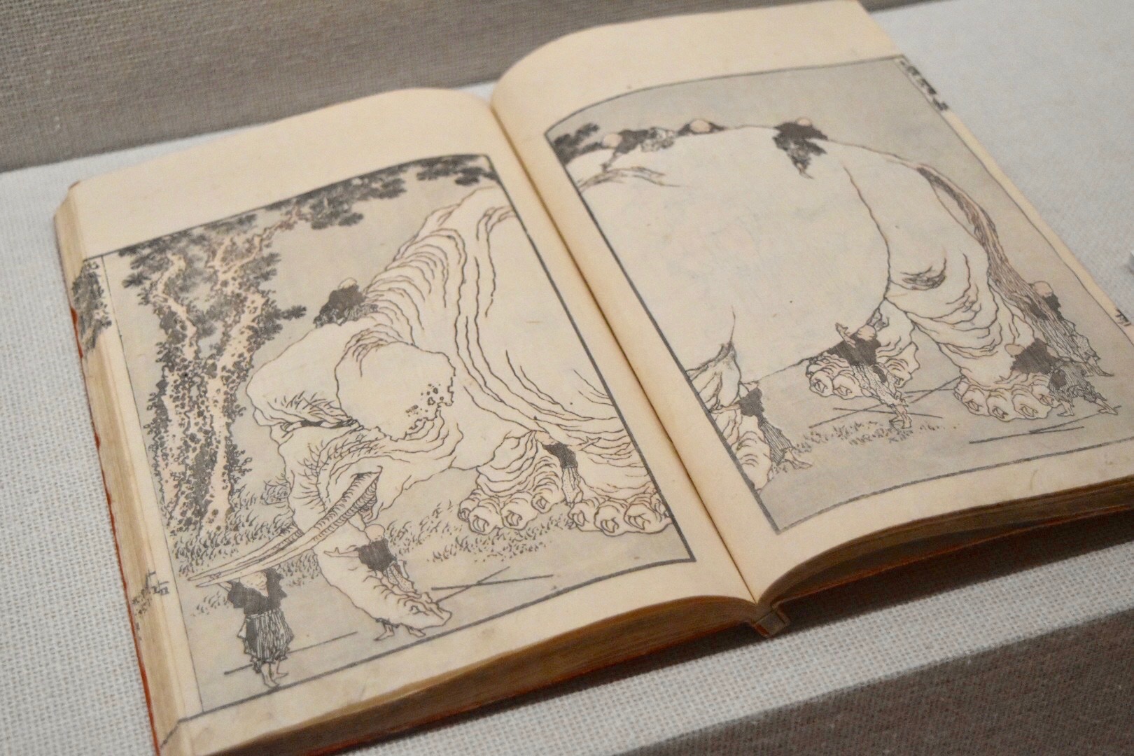 葛飾北斎 『北斎漫画』八編 文政元年（1818）すみだ北斎美術館所蔵