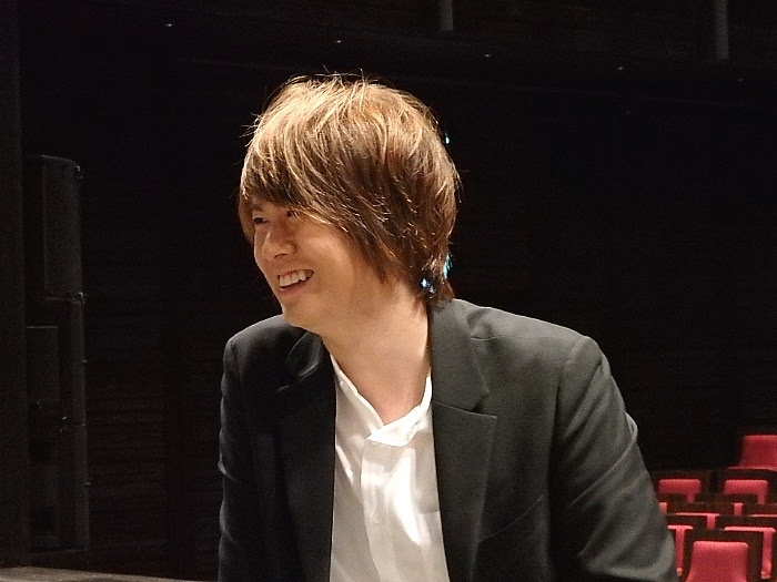 浦井健治