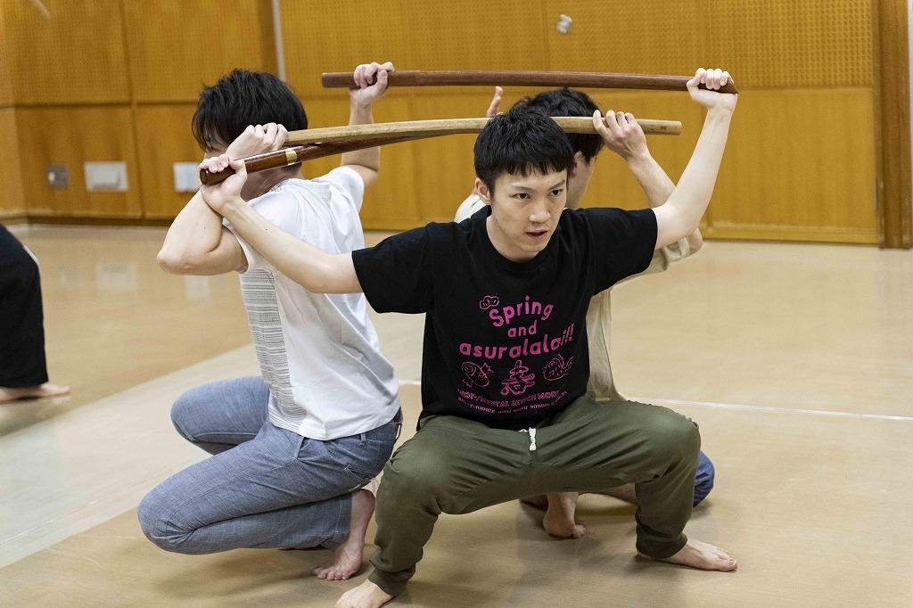 劇団 短距離男道ミサイル　オンラインプレイベント、公開稽古より 　写真：小田島万里