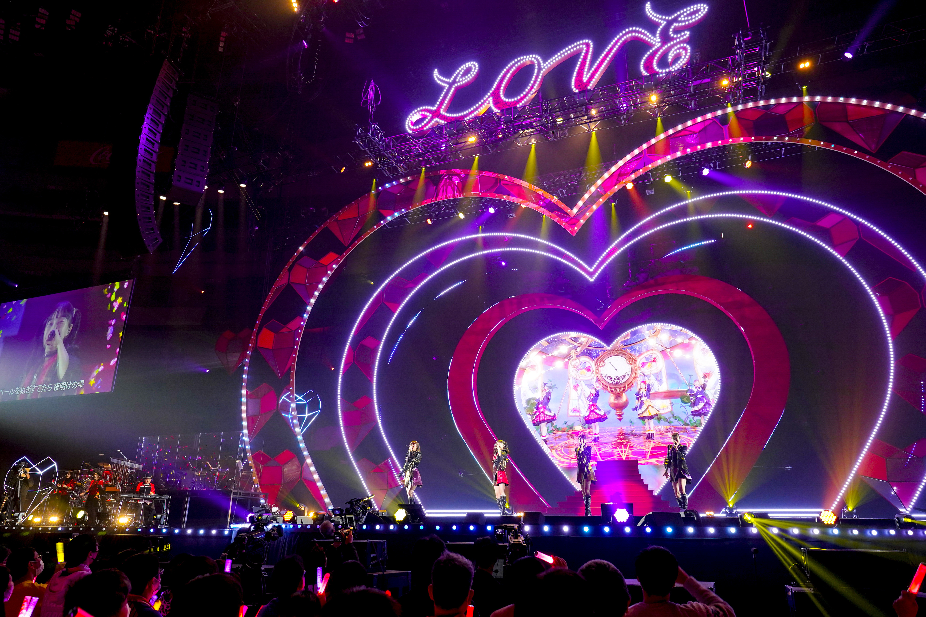 『ももいろクリスマス2022 LOVE』 撮影＝上飯坂一、増田慶、小境勝巳