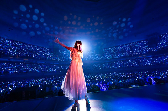水瀬いのり「Inori Minase LIVE TOUR Catch the Rainbow!」武道館公演の様子。（写真：加藤アラタ、堀内彩香）