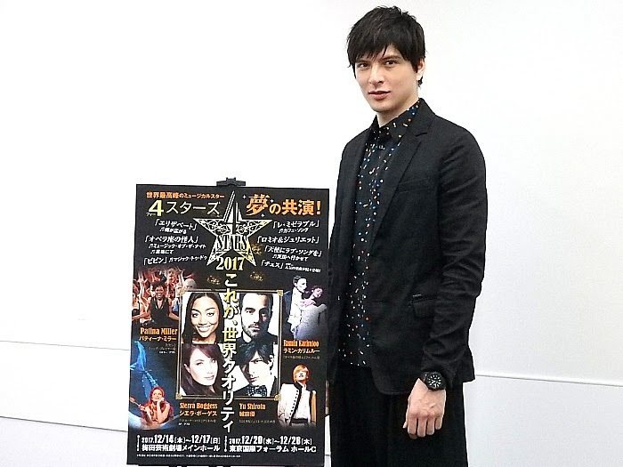 『4Stars』合同取材会にて