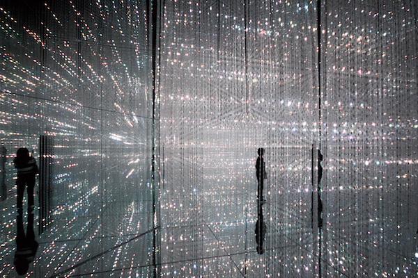 Wander through the Crystal World