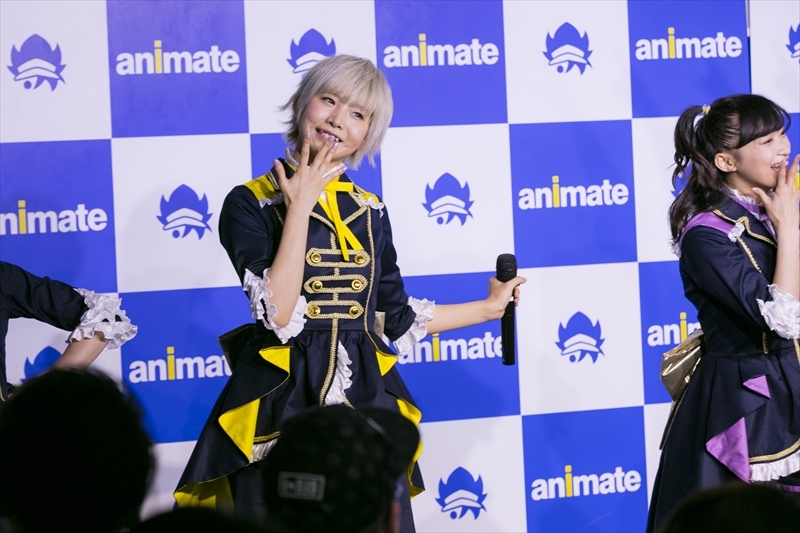 澁谷梓希 Photo by：KOSUKE USHIZIMA