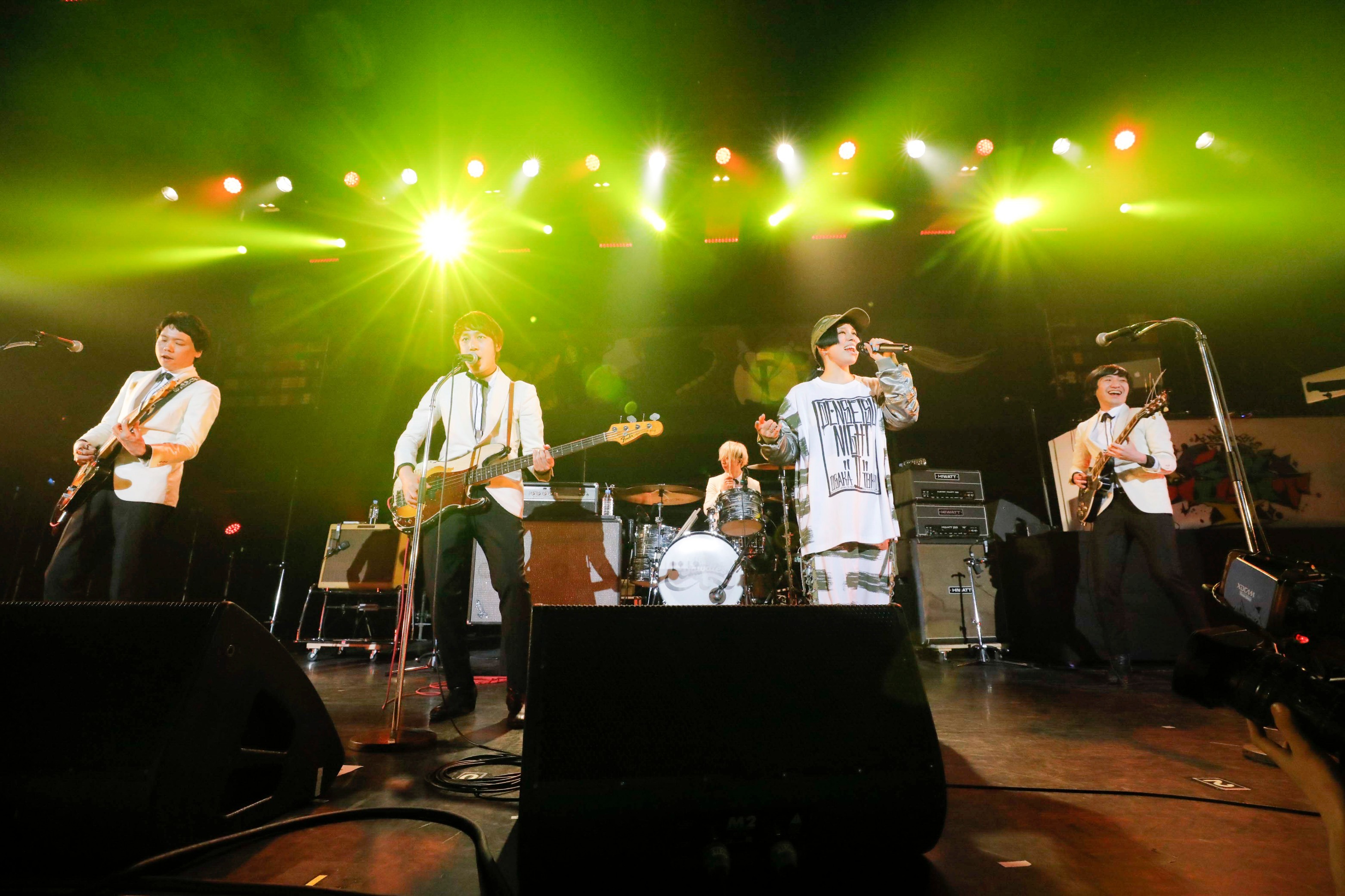 THE BAWDIES photo by HAJIME KAMIIISAKA