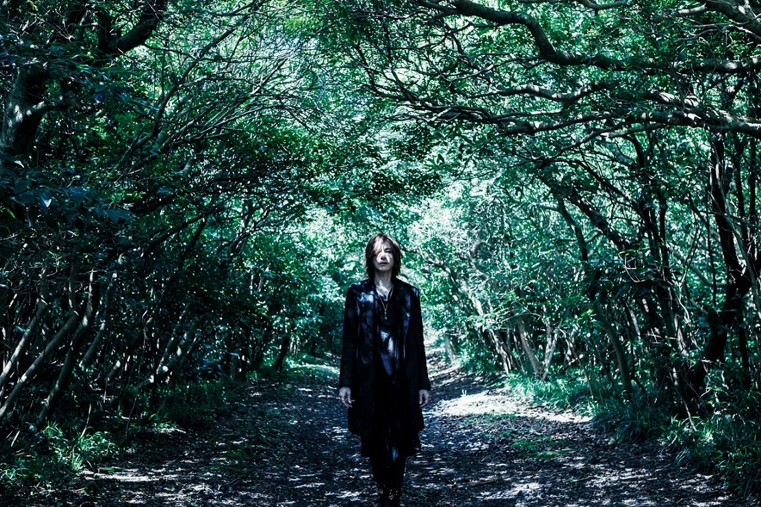 SUGIZO