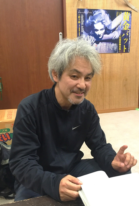 唐組代表代行の久保井研。『黄金バット』の演出も手がける。