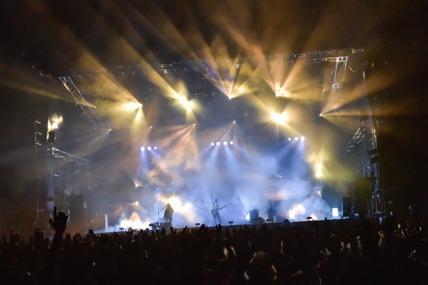 サカナクション (C)RISING SUN ROCK FESTIVAL 撮影：古渓一道