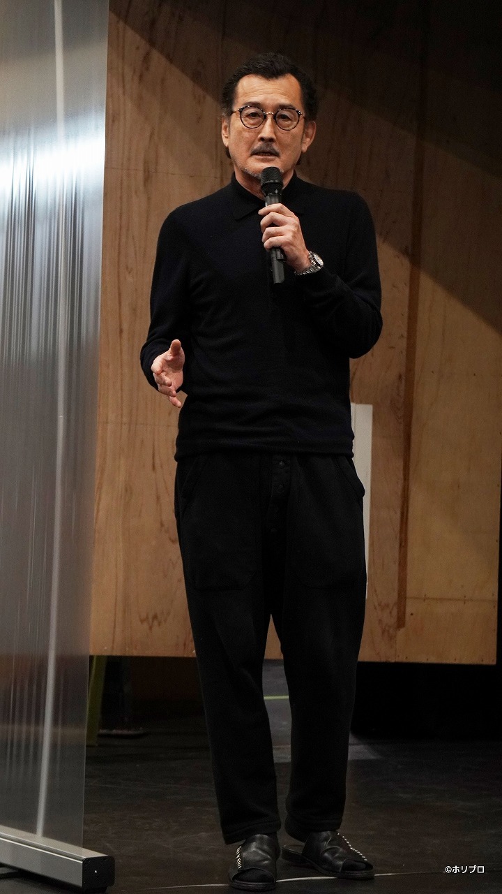 吉田鋼太郎