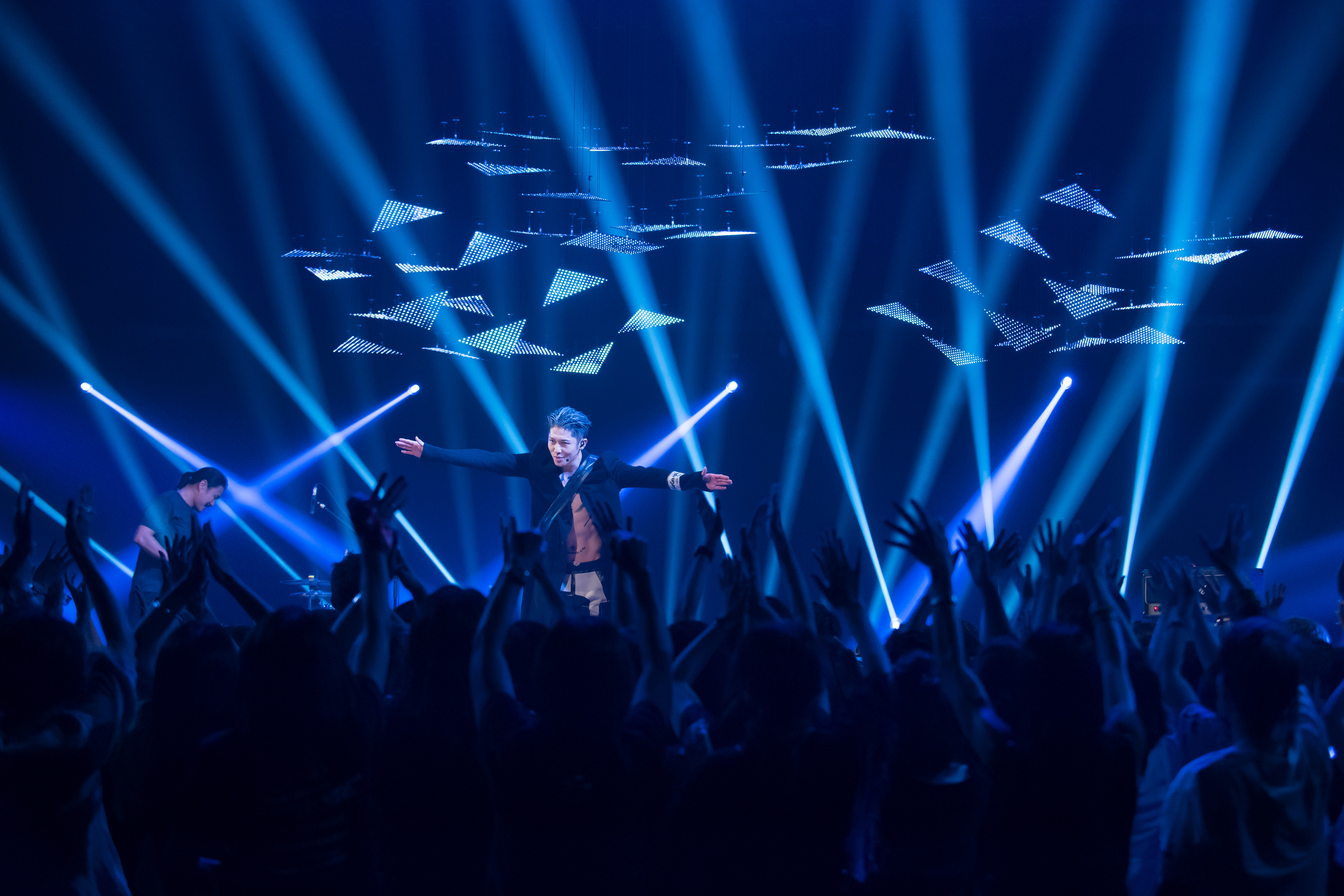 MIYAVI (C)NHK