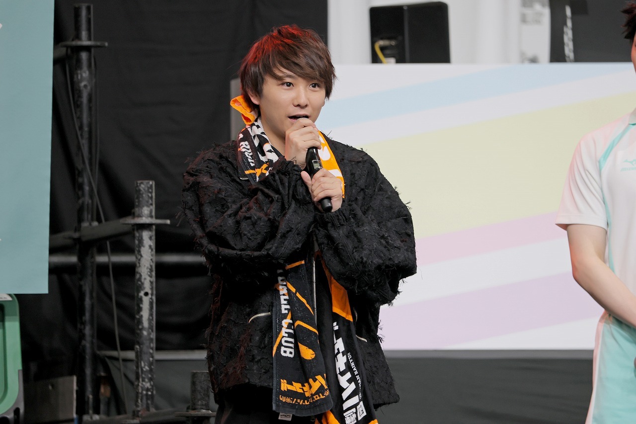 須賀健太 　　　　　　　　　(C)古舘春一／集英社・ハイパープロジェクション演劇「ハイキュー!!」製作委員会