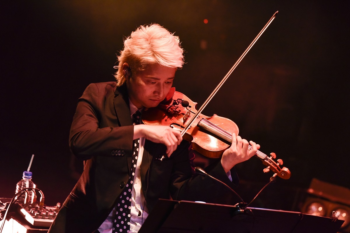 NAOTO 撮影＝AZUSA TAKADA