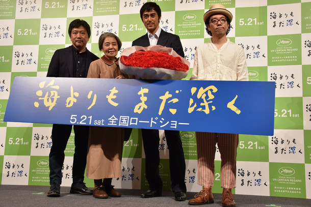 映画「海よりもまだ深く」トークイベント付き試写会の様子。