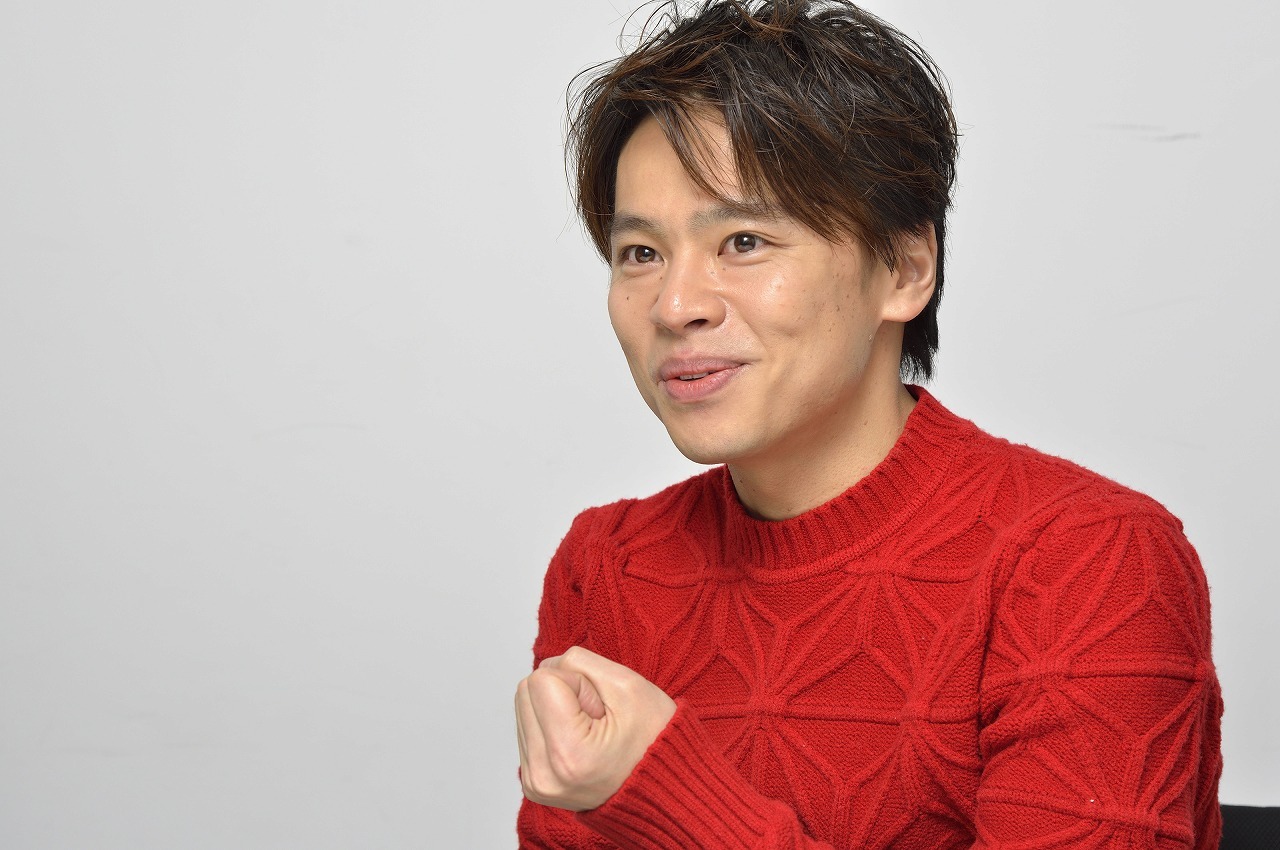 中川晃教 撮影＝荒川潤