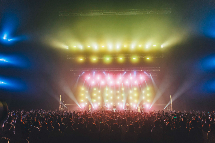 Galileo Galileiワンマンライブ『あおにもどる』　東京ガーデンシアター東京の様子