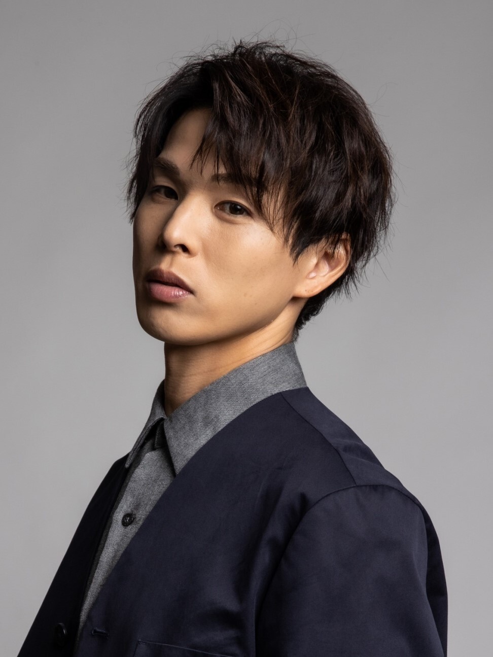 加藤良輔