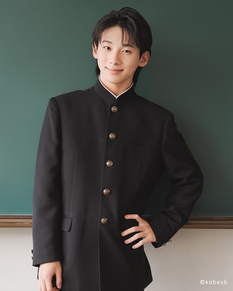 佐伯 航：髙山晴澄 　　　　　　　　　　(C)神戸セーラーボーイズ製作委員会
