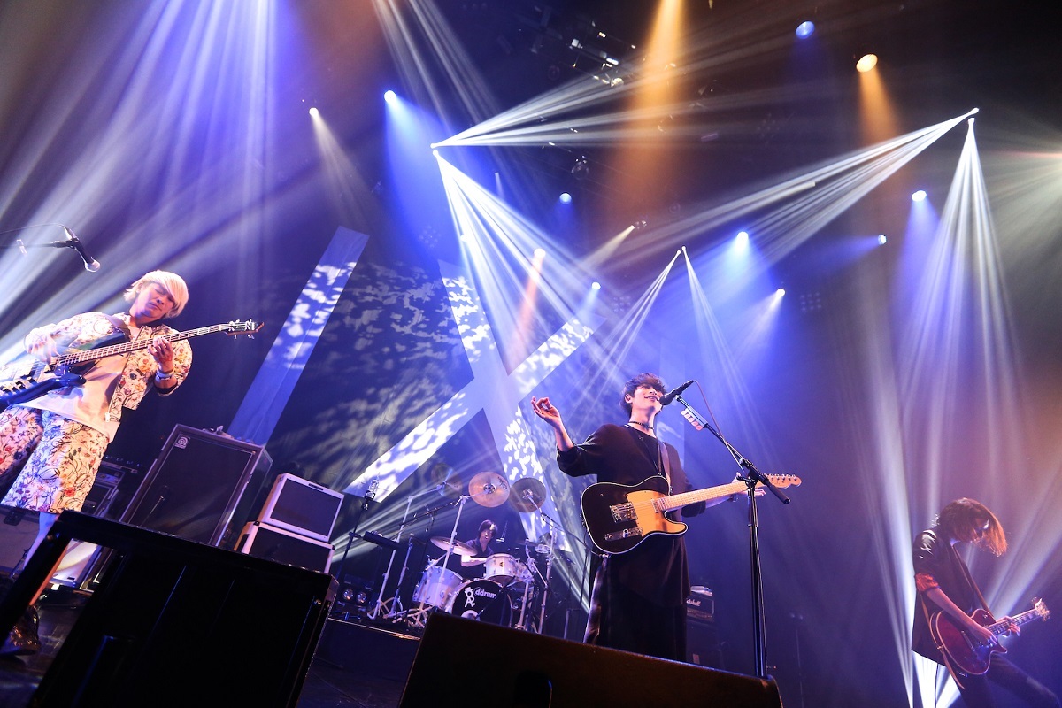 THE ORAL CIGARETTES　Photo by Viola Kam (V'z Twinkle Photography)