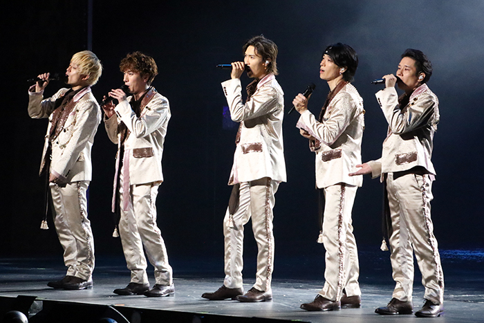 A.B.C-Z/ABC座 星(スター)劇場2023～5 Stars Live … ABC座星(スター)劇場2023 ～5 Stars Live hours～｜STARTO