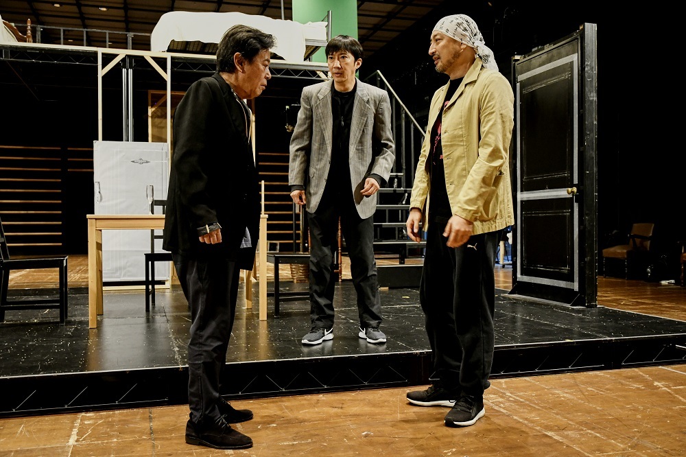 KAAT神奈川芸術劇場プロデュース『セールスマンの死』 撮影：細野晋司
