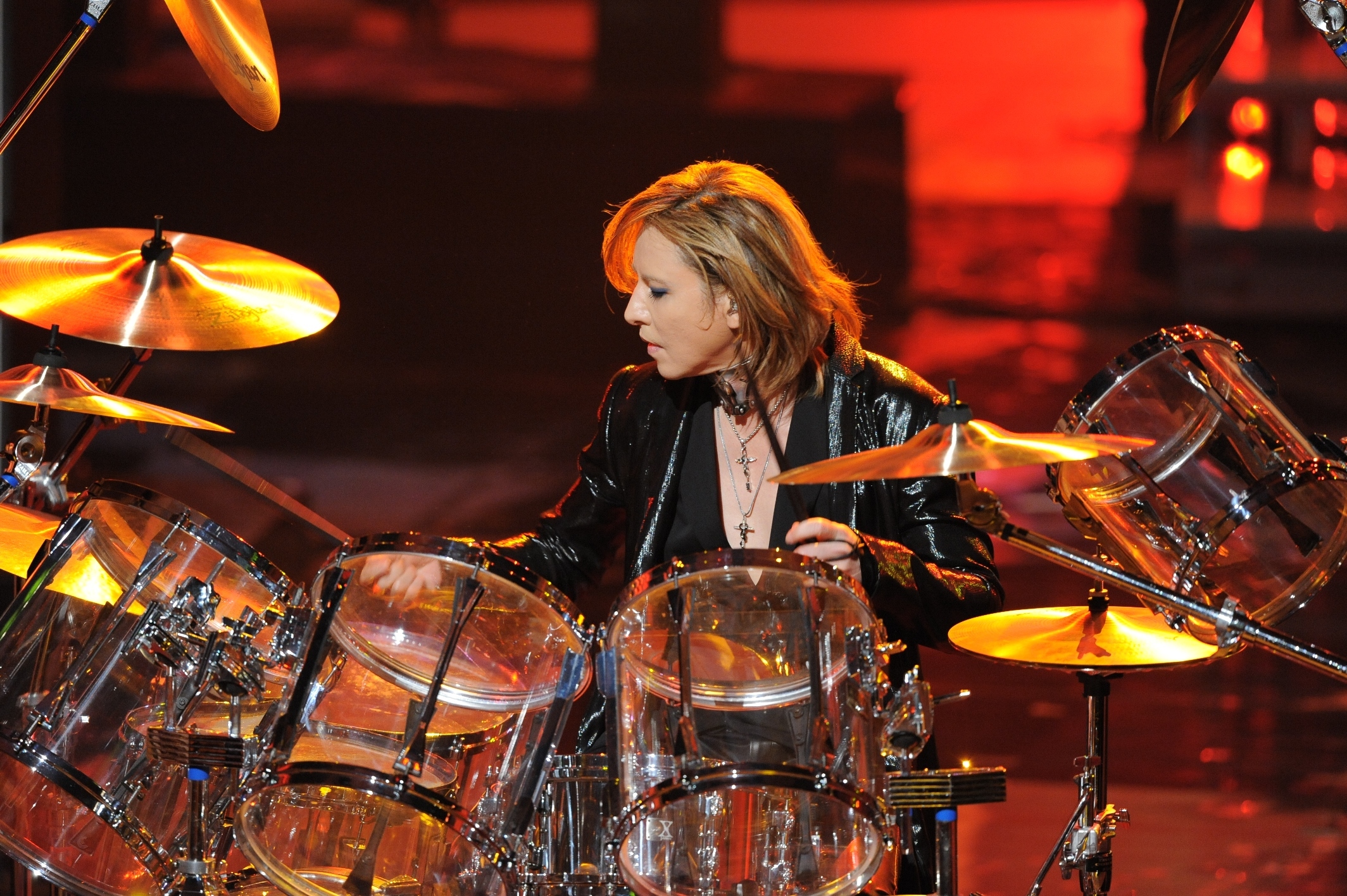 Yoshiki 紅白のステージで奇跡の復活 紅 ドラムサプライズ披露で日本中が興奮 Spice エンタメ特化型情報メディア スパイス