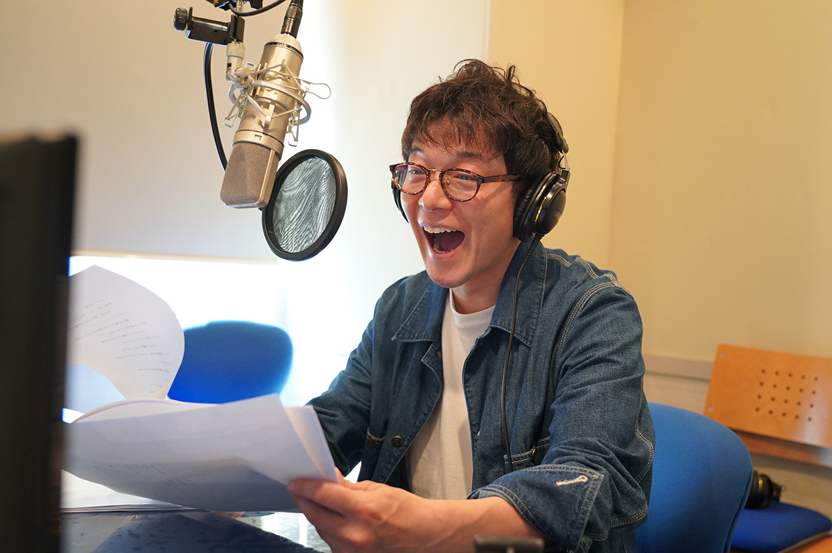 佐藤貴史アフレコ写真 (C)ヤマザキマリ・集英社／2020「別冊オリンピア・キュクロス」製作委員会