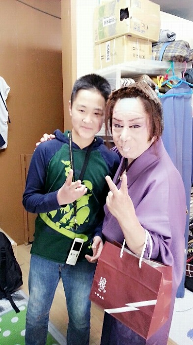 大門力也さんと真矢。(大門良美さん提供)
