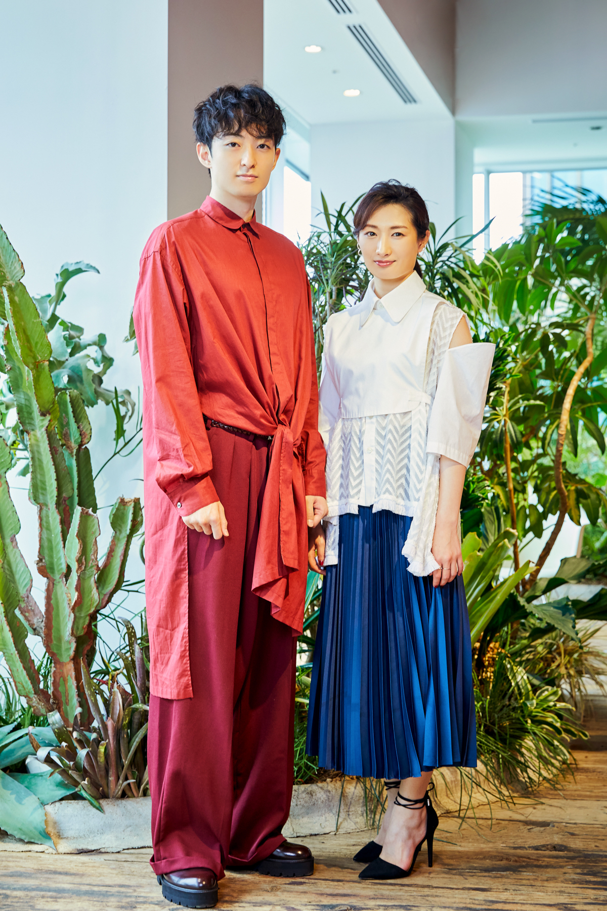 左から、濱正悟、武田梨奈 撮影＝鈴木久美子