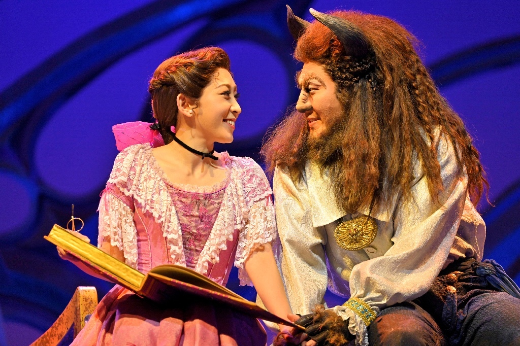 『美女と野獣』ⒸDisney（撮影:荒井健）