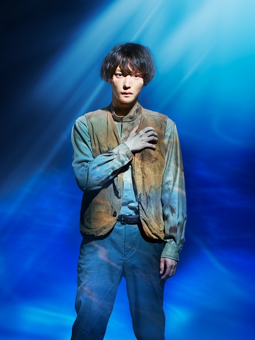 櫻井圭登 (C)舞台「無人島に生きる十六人」プロジェクト