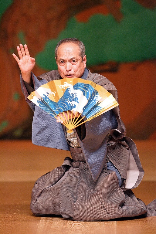 「奈須与市語」を演じる野村万作（人間国宝） 　　(C)政川慎治