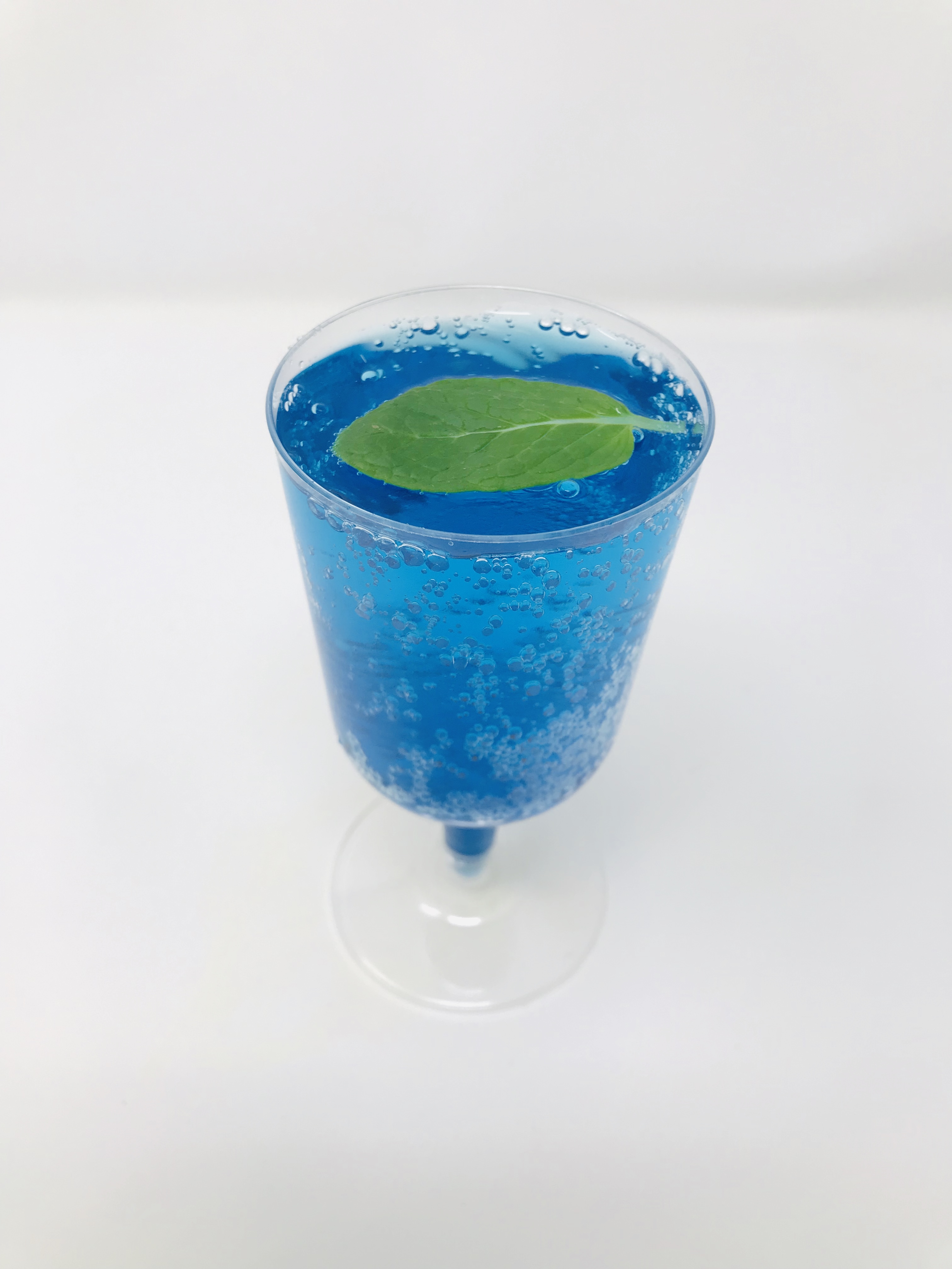 心源流・水見式ドリンク 500円（税込）※心源流・水見式ドリンクを注文のお客様には、 もれなくオリジナルコースター1枚プレゼント(全5種/ランダム)