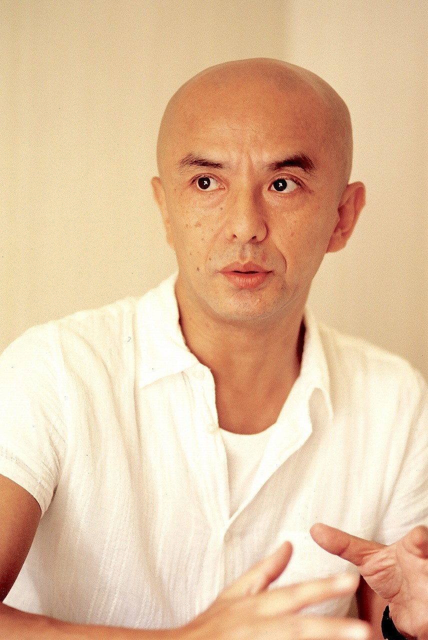 勅使川原三郎