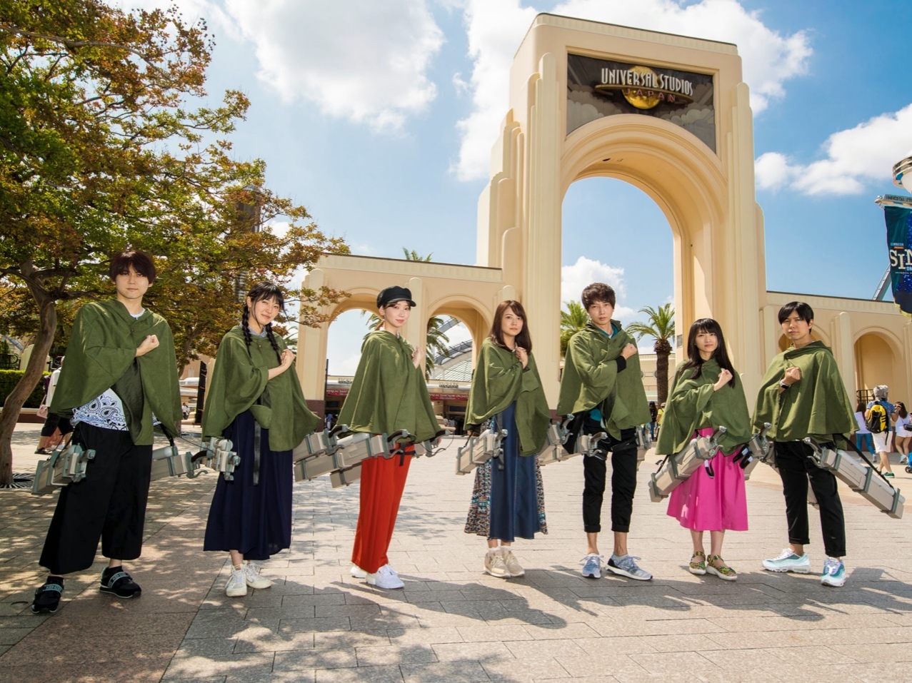 USJ 公式 進撃の巨人 調査兵団 マント 2代目 コスプレ ユニバ - コスプレ