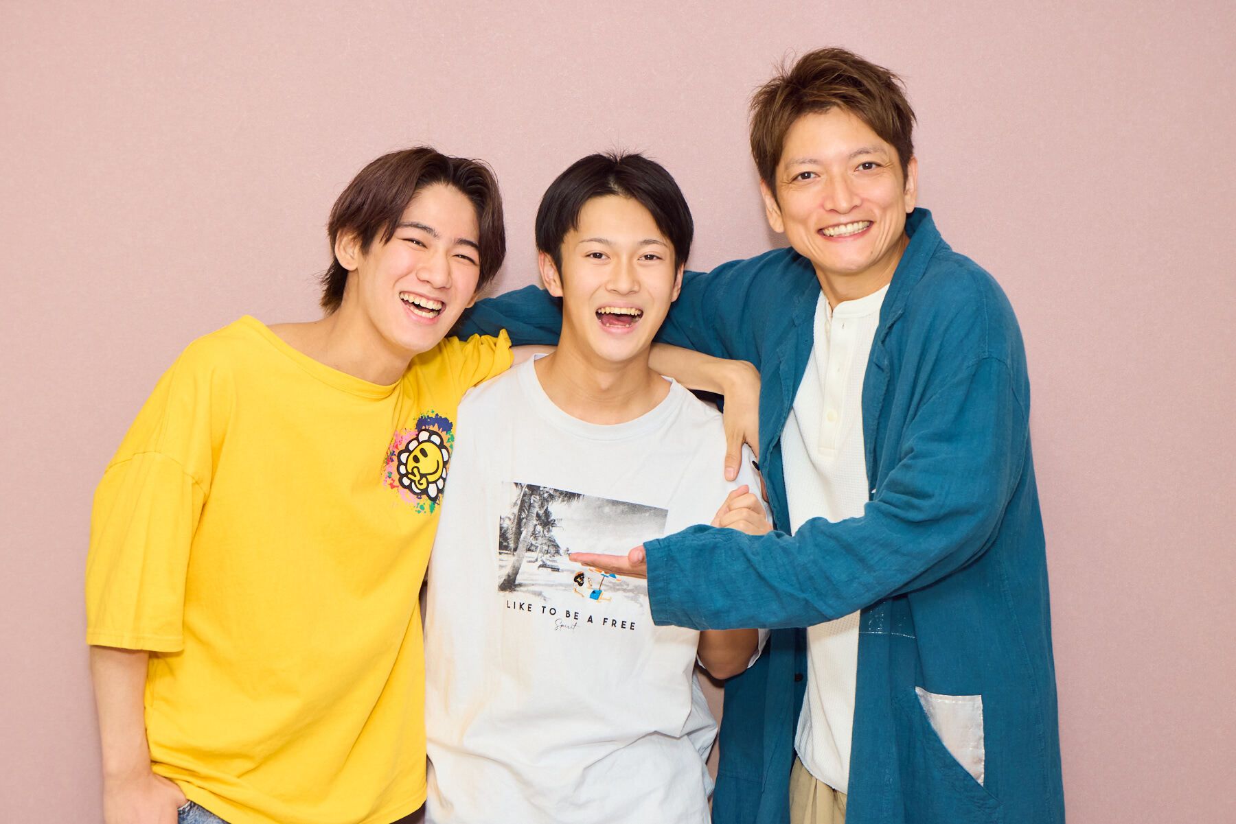 石原月斗、細見奏仁、佐野大樹