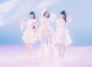 Perfume、2022年初夏にアルバム発売決定　ニューシングル「Flow」との連動キャペーンも実施