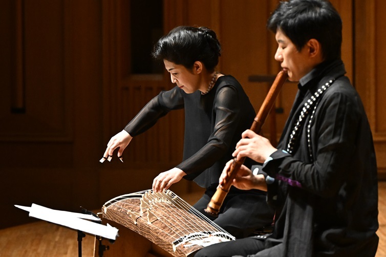 片岡リサと藤原道山　『和のいずみ』（2023.8.26 いずみホール）から (c)樋川智昭