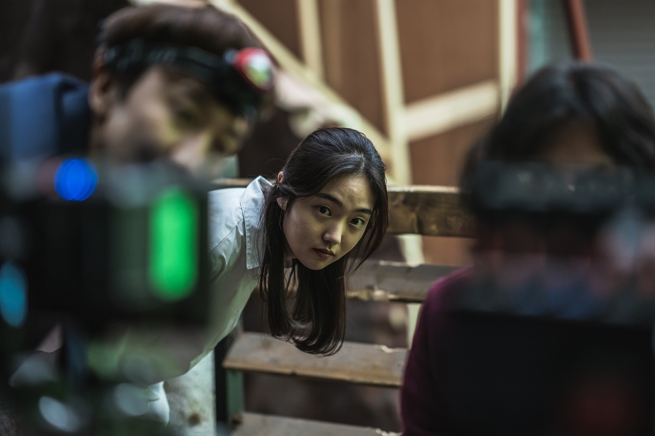 （C）2021 SHOWBOX AND THE TOWER PICTURES, INC. ALL RIGHTS RESERVED