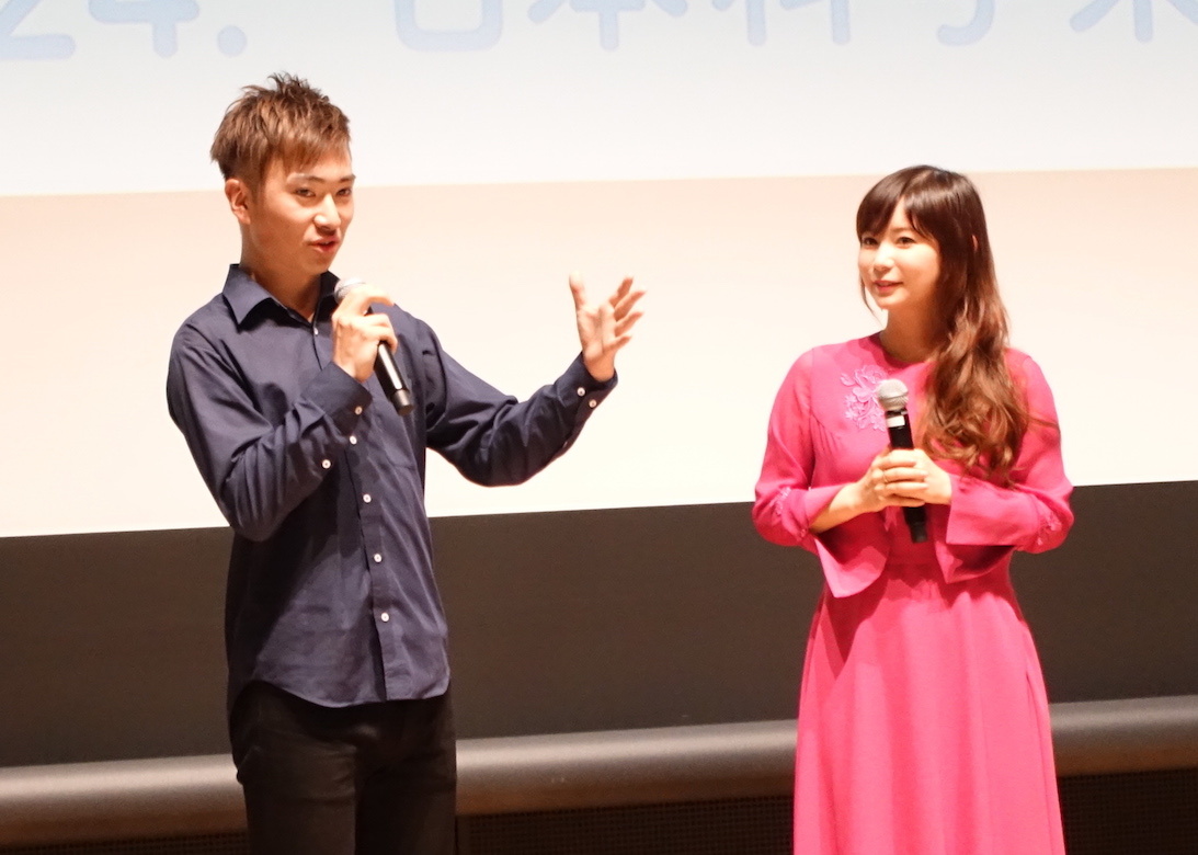チームラボ カタリスト・竹内正人と中川翔子 © Disney