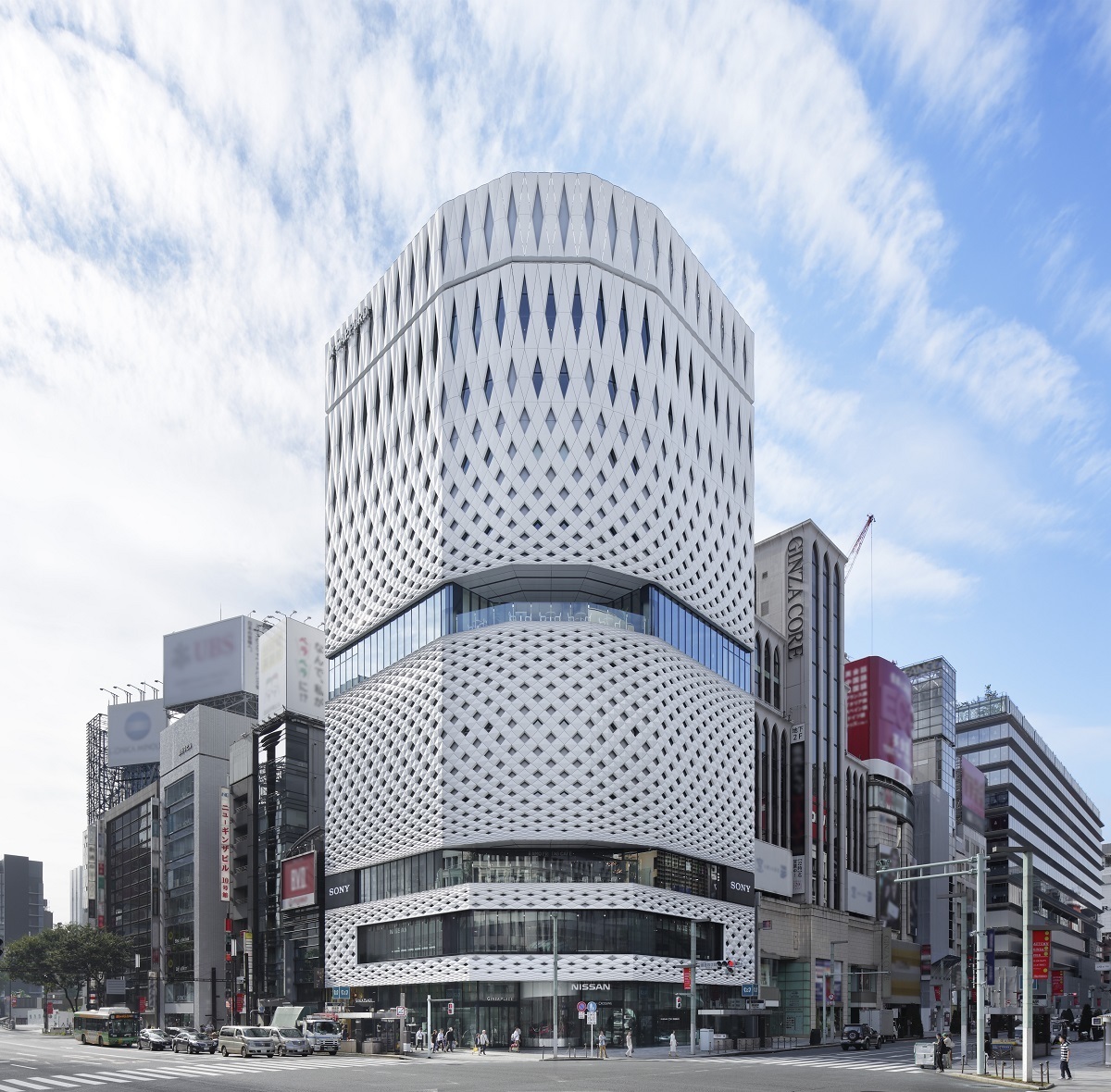 GINZA PLACE 外観　 (C)Koji Fujii / Nacasa&Partners Inc.