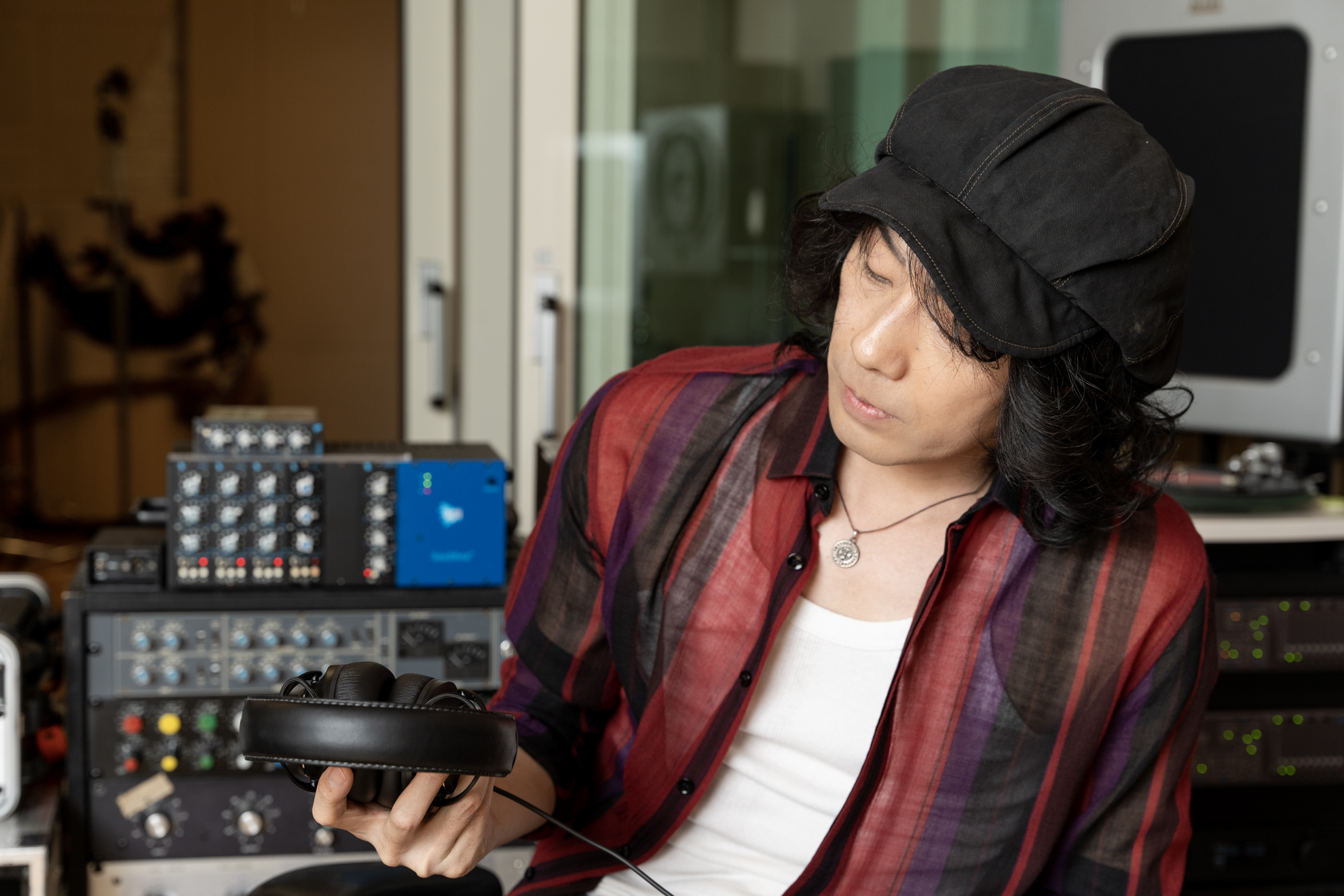 NAOKI（LOVE PSYCHEDELICO）with JBL CLUB ONE ハイブリッド ノイズキャンセリング ヘッドホン